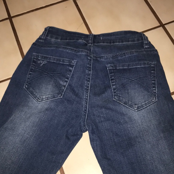 Jeans - Picture 3 of 3